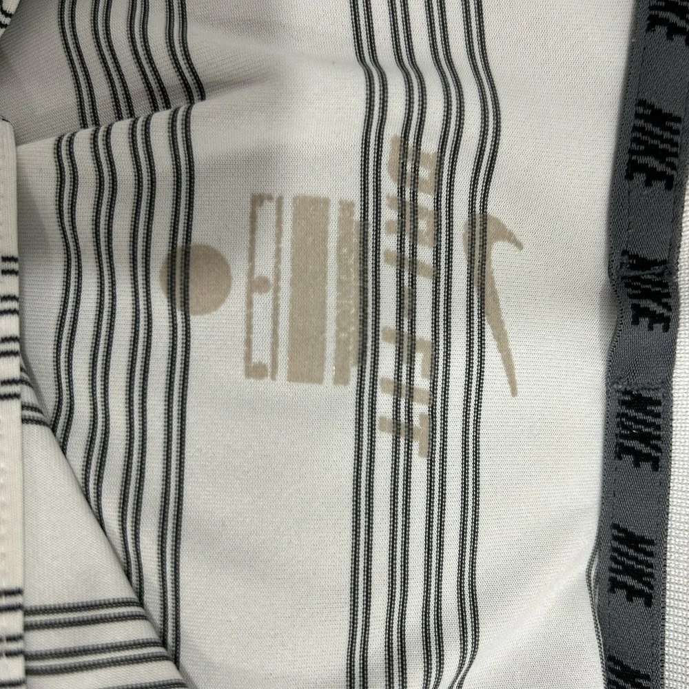 Nike Dri-Fit Men's Large Golf Shirt Polo White With Black Stripes‎